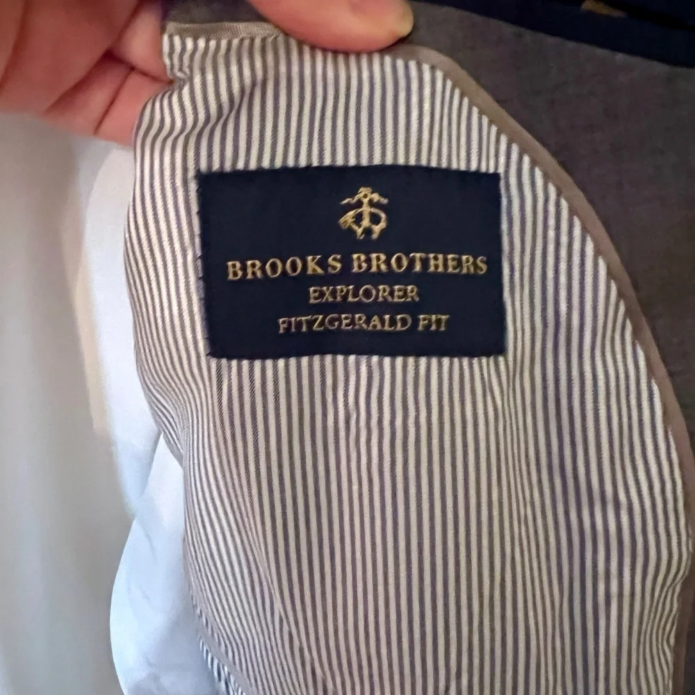 NWOT Mens Brooks Brothers Explorer Slim Fitzgerald Fit Gray Blazer Jacket 42R
